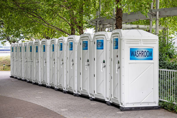Best Porta potty rental near me  in Santa Cruz, CA